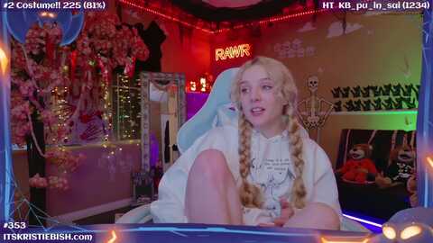 kristiebish @ myfreecams on 20231008