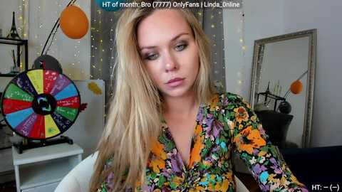 linda_0nline @ myfreecams on 20231008