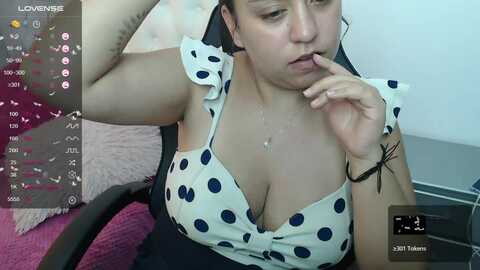 loren_rouse @ myfreecams on 20231008