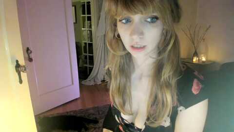 muffinmoon @ myfreecams on 20231008