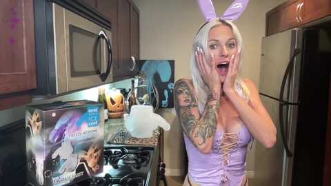 xo_belle @ myfreecams on 20231008