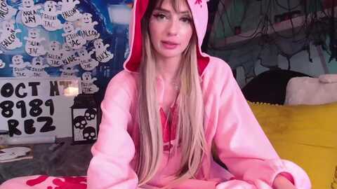 babeariel @ myfreecams on 20231009