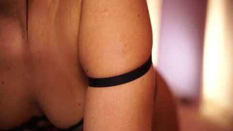 emma_ruby @ myfreecams on 20231009