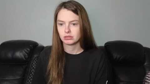 ivorysunday @ myfreecams on 20231009