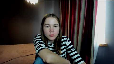 kate_lewis @ myfreecams on 20231009