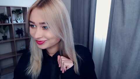 kukla_kolduna @ myfreecams on 20231009