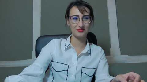 lysaddiction @ myfreecams on 20231009