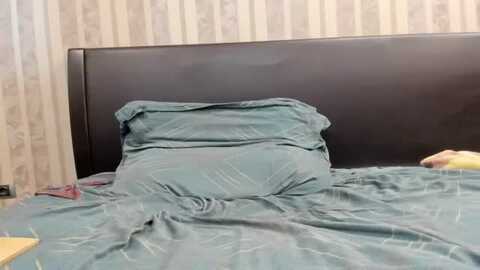 ultrachick @ myfreecams on 20231009