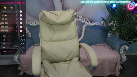 vanessawinn @ myfreecams on 20231009