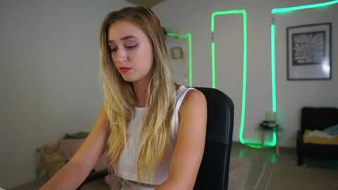 alexis__texas @ myfreecams on 20231010