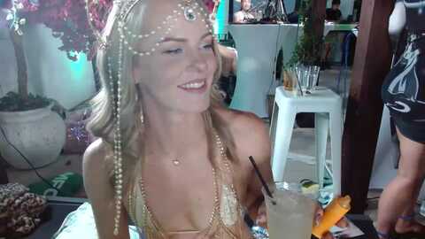 avamonroe_ @ myfreecams on 20231010