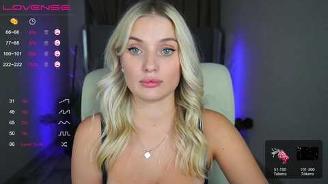 elissa_moon @ myfreecams on 20231010