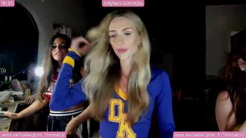 itslo @ myfreecams on 20231010