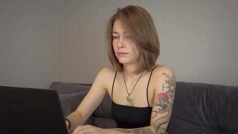 keepspark @ myfreecams on 20231010