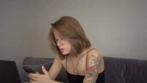 keepspark @ myfreecams on 20231010