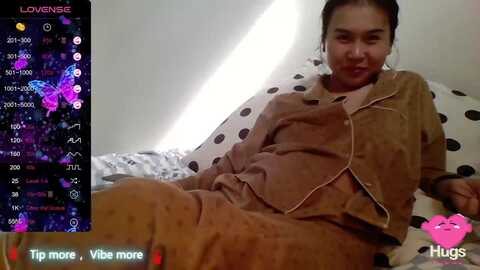 mimiwet @ myfreecams on 20231010