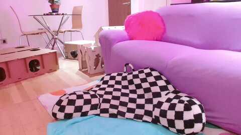 pixie_snow @ myfreecams on 20231010