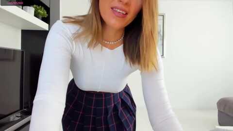 precioussusan @ myfreecams on 20231010