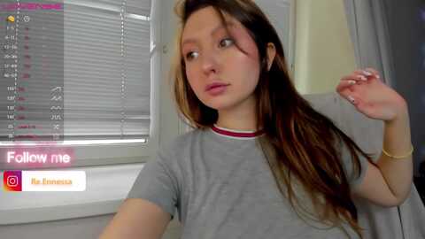 renessy_ @ myfreecams on 20231010