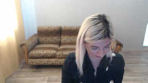 sexybeatriice @ myfreecams on 20231010