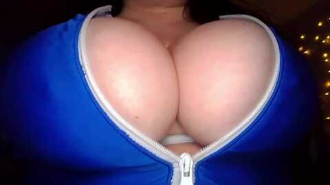 titsmcgeee @ myfreecams on 20231010