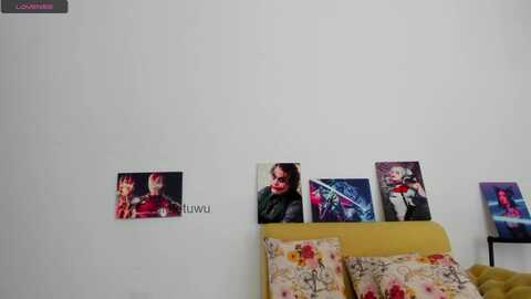 vaiolet1314 @ myfreecams on 20231010