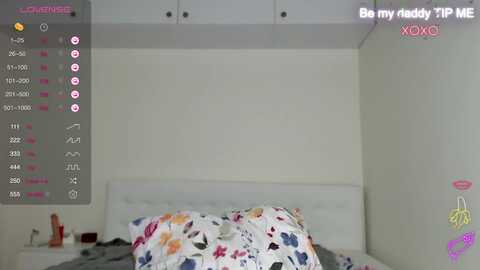 alliciya @ myfreecams on 20231011