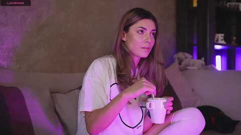 allie_synn @ myfreecams on 20231011