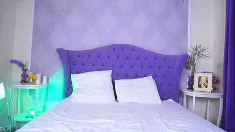 arya_lopez @ myfreecams on 20231011