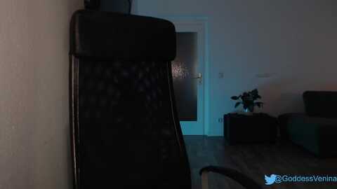 empressrule @ myfreecams on 20231011