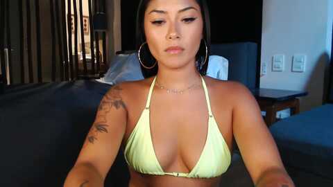 exoticandthai @ myfreecams on 20231011