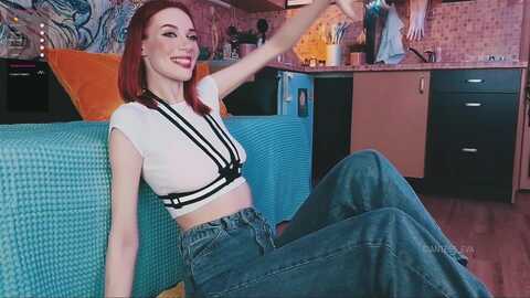 giantess_eva @ myfreecams on 20231011