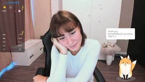 hollymollyy @ myfreecams on 20231011