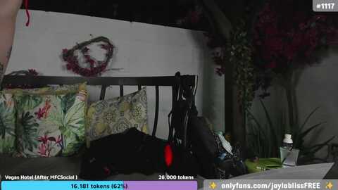 jaylabliss @ myfreecams on 20231011