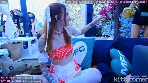 kittycorner @ myfreecams on 20231011