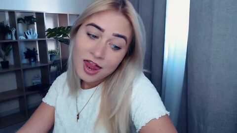 kukla_kolduna @ myfreecams on 20231011