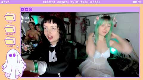 lilspoopyluna @ myfreecams on 20231011