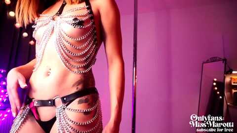 maggiecake @ myfreecams on 20231011