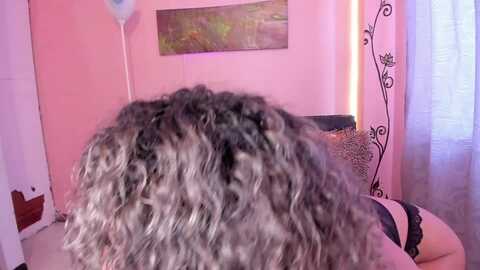 miacrazysweet @ myfreecams on 20231011