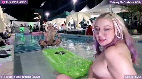 mollysnacks @ myfreecams on 20231011