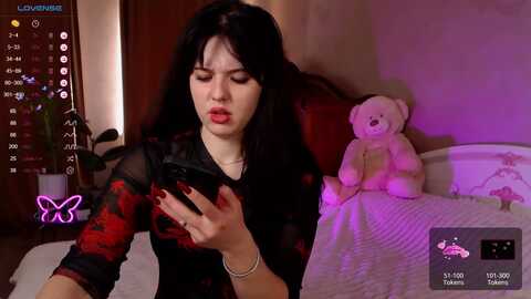 oliviatilbury @ myfreecams on 20231011