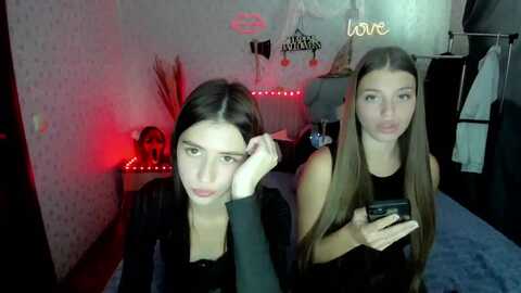 sabrinere @ myfreecams on 20231011