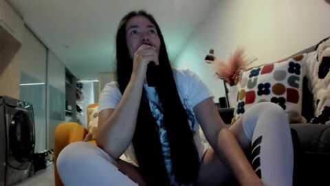 sarahcherry @ myfreecams on 20231011