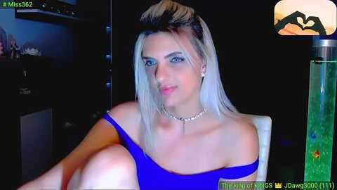 sunnyqueen @ myfreecams on 20231011