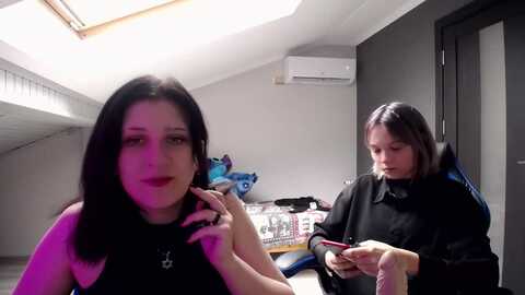 suziemarly @ myfreecams on 20231011