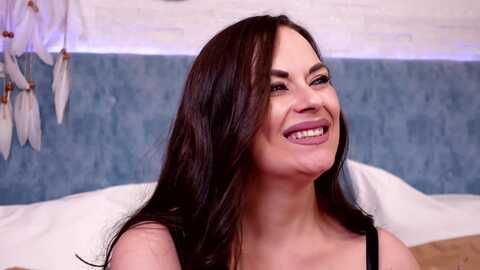 tanyajade1 @ myfreecams on 20231011