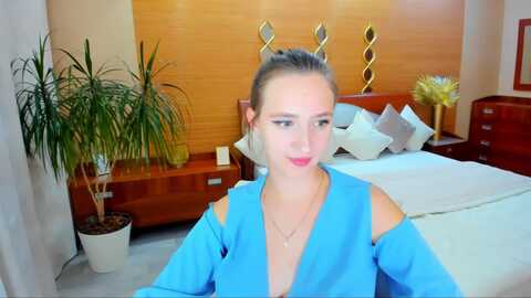 wittybunnyy @ myfreecams on 20231011