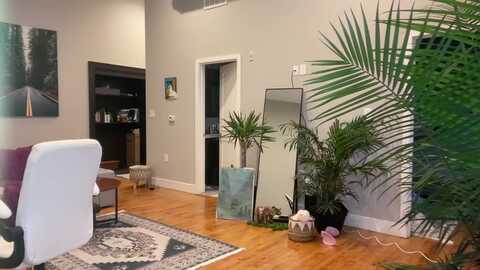 aishanebulski @ myfreecams on 20231012