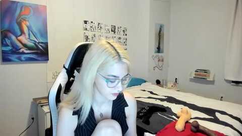 annatame @ myfreecams on 20231012