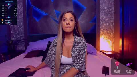 ariannasins @ myfreecams on 20231012